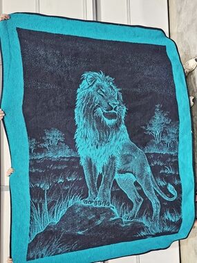 Vintage San Marcos Lion Blanket - Teal & Black - 90x64